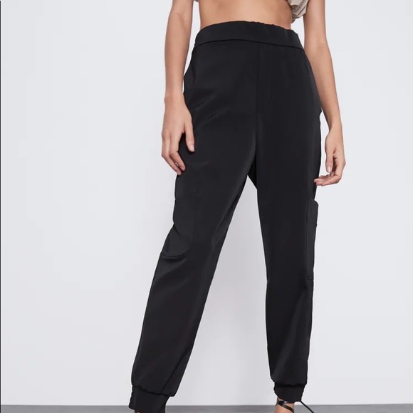 Zara black pants with side pockets - Picture 2 of 6